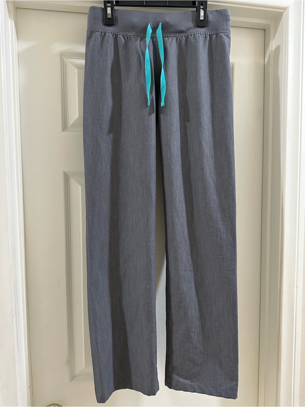 FIGS Livingston Basic Scrub Pants